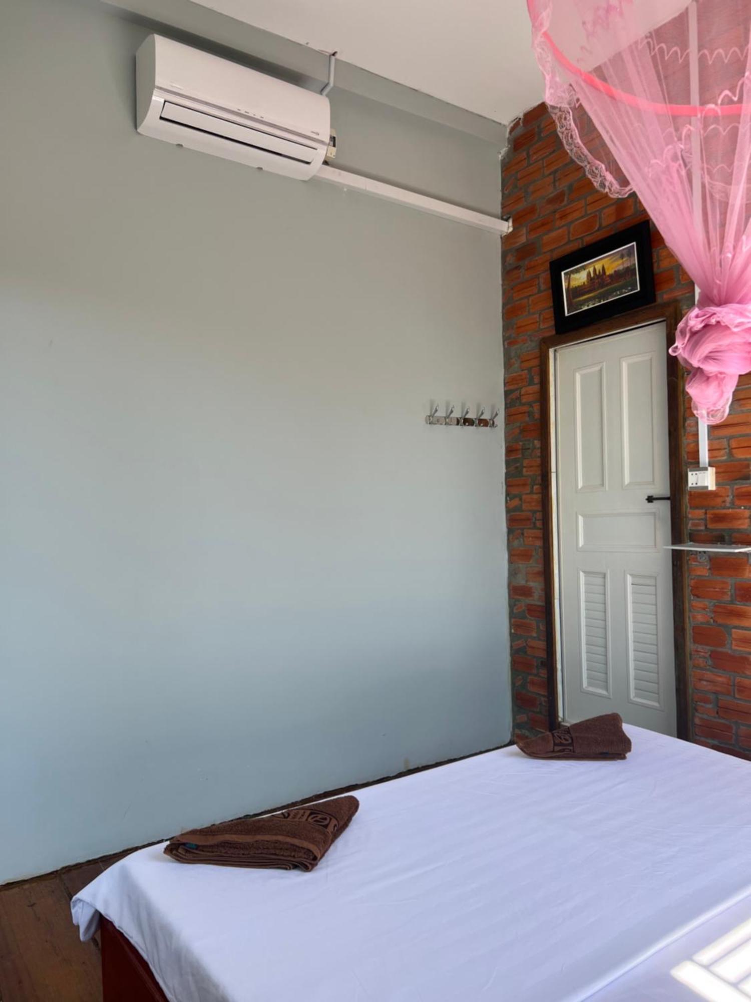 Ing Ing Guesthouse Koh Rong Sanloem Εξωτερικό φωτογραφία