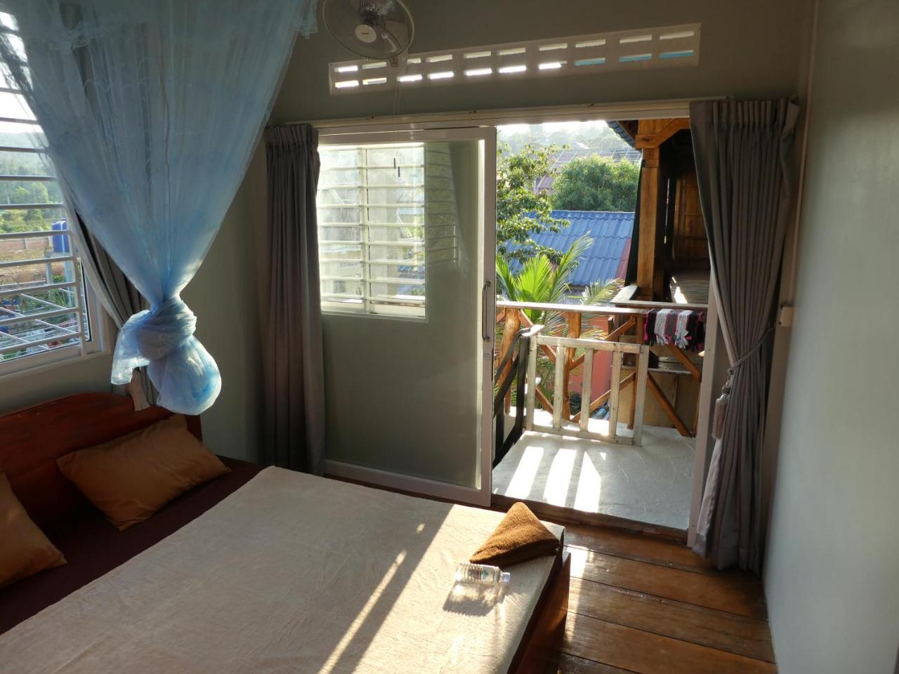 Ing Ing Guesthouse Koh Rong Sanloem Εξωτερικό φωτογραφία